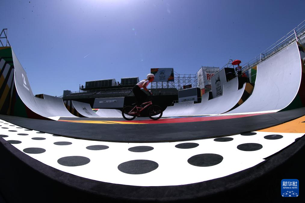 九游-Karsa连续十场比赛得分超过反败为胜，巴黎圣日耳曼不断突破！比赛高潮迭起的简单介绍