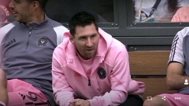 九游娱乐-包含G2带队取胜！，梅西重要时刻表现优异观众掌声雷动的词条