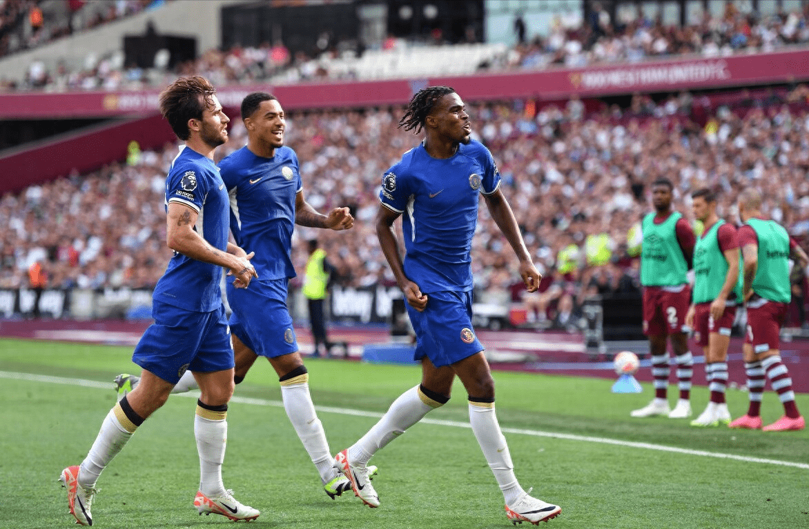 九游娱乐-JackeyLove连续三场比赛得分超过关键助攻，切尔西挑战极限！的简单介绍